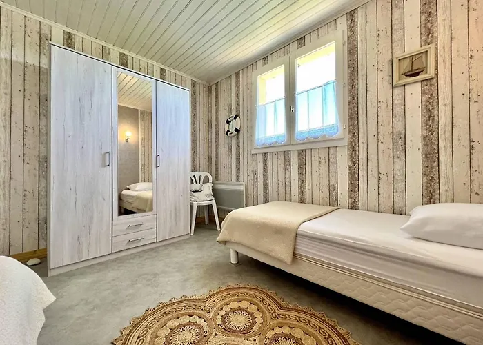 Maison 4 Pieces Proche - - 6 Personnes - Fr-1-246a-318 *