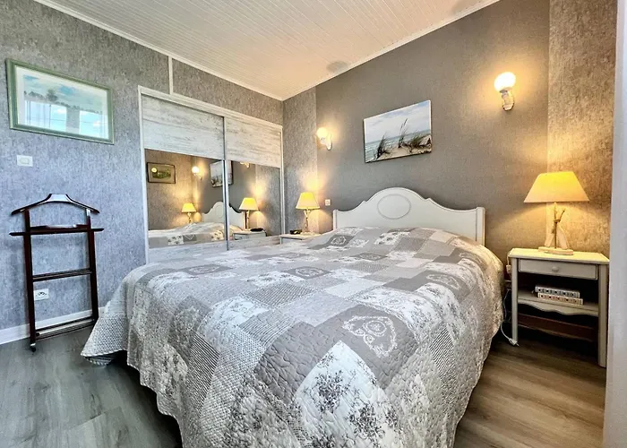 Maison 4 Pieces Proche - - 6 Personnes - Fr-1-246a-318 *