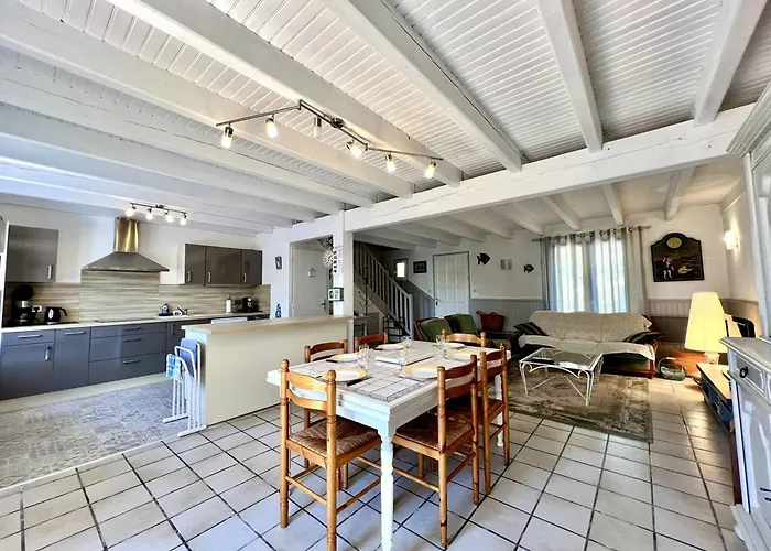 Maison 4 Pieces Proche - - 6 Personnes - Fr-1-246a-318