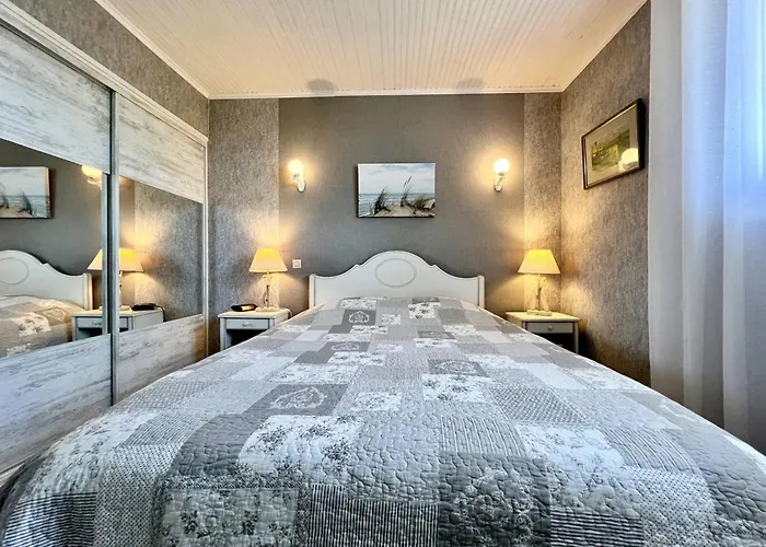 Maison 4 Pieces Proche - - 6 Personnes - Fr-1-246a-318 Holiday home